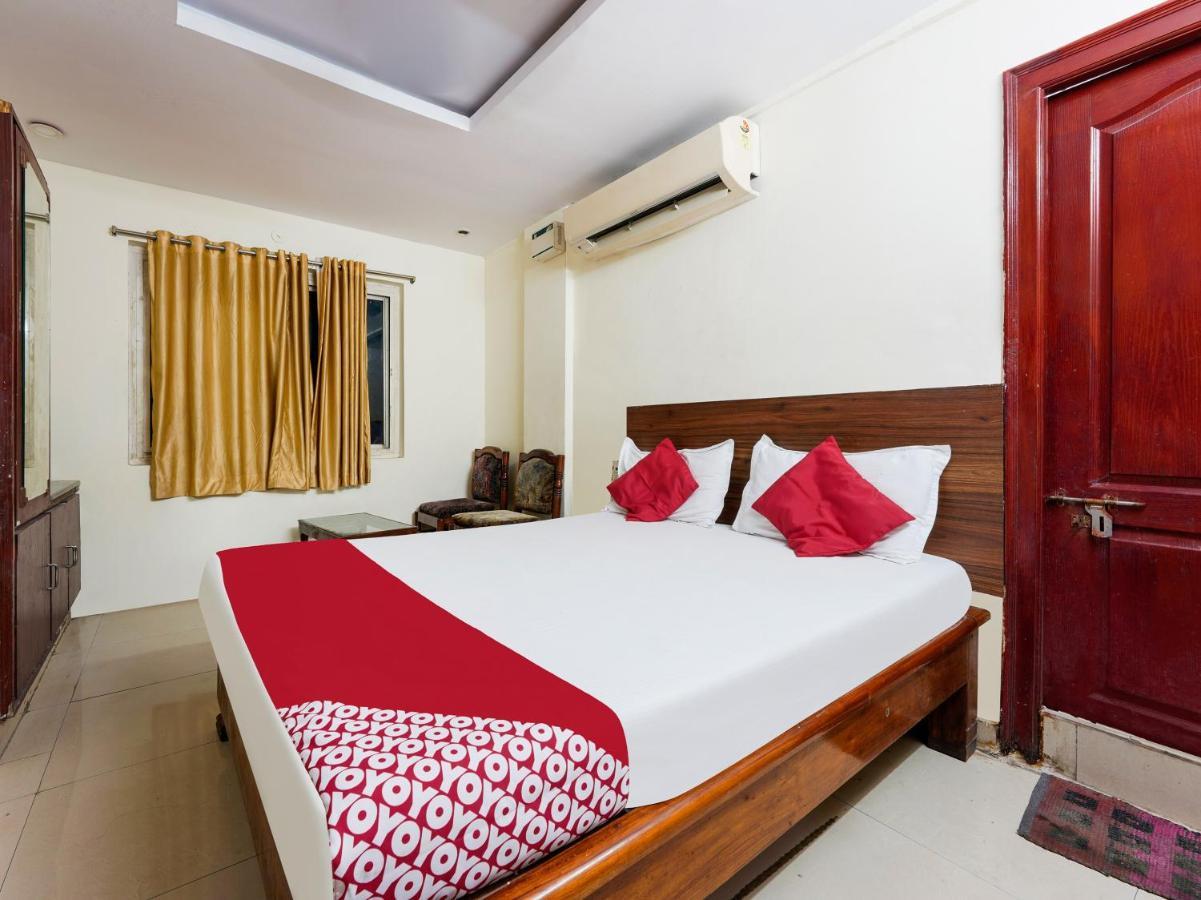 Spot On Hotel Supriya Vijayawāda Zewnętrze zdjęcie